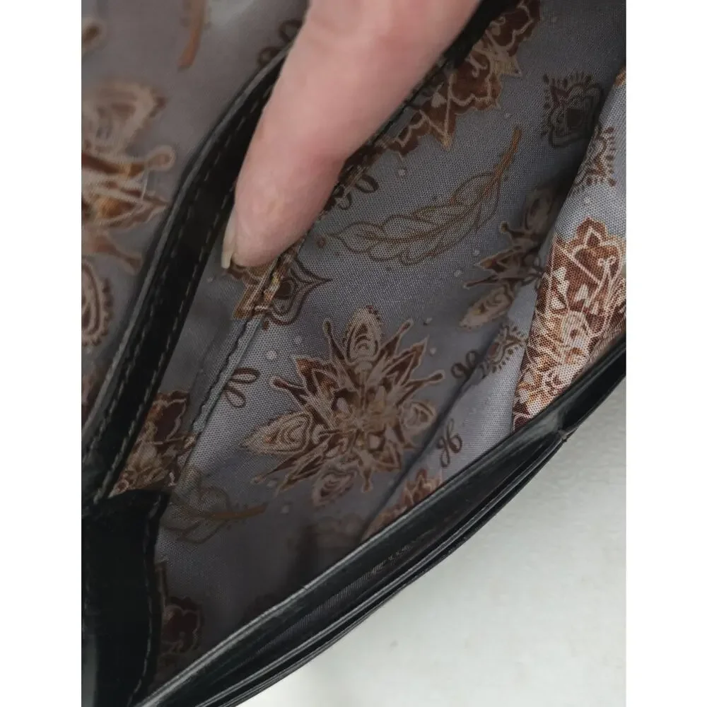 Hobo International Women's Amaze Slim Card Wallet Crinkle Leather Black
